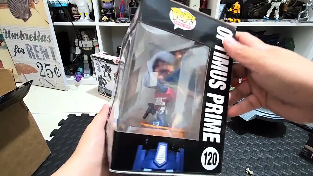 What's in the Box? - Ep. 2 - Unboxing - Funko Pop Optimus Prime