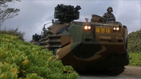 Republic of Korea Conducts AAV Operations - RIMPAC 2022