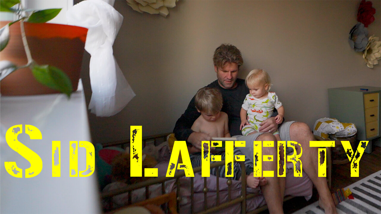 A day of play: garden fun and family pets. #dailyvlog #498