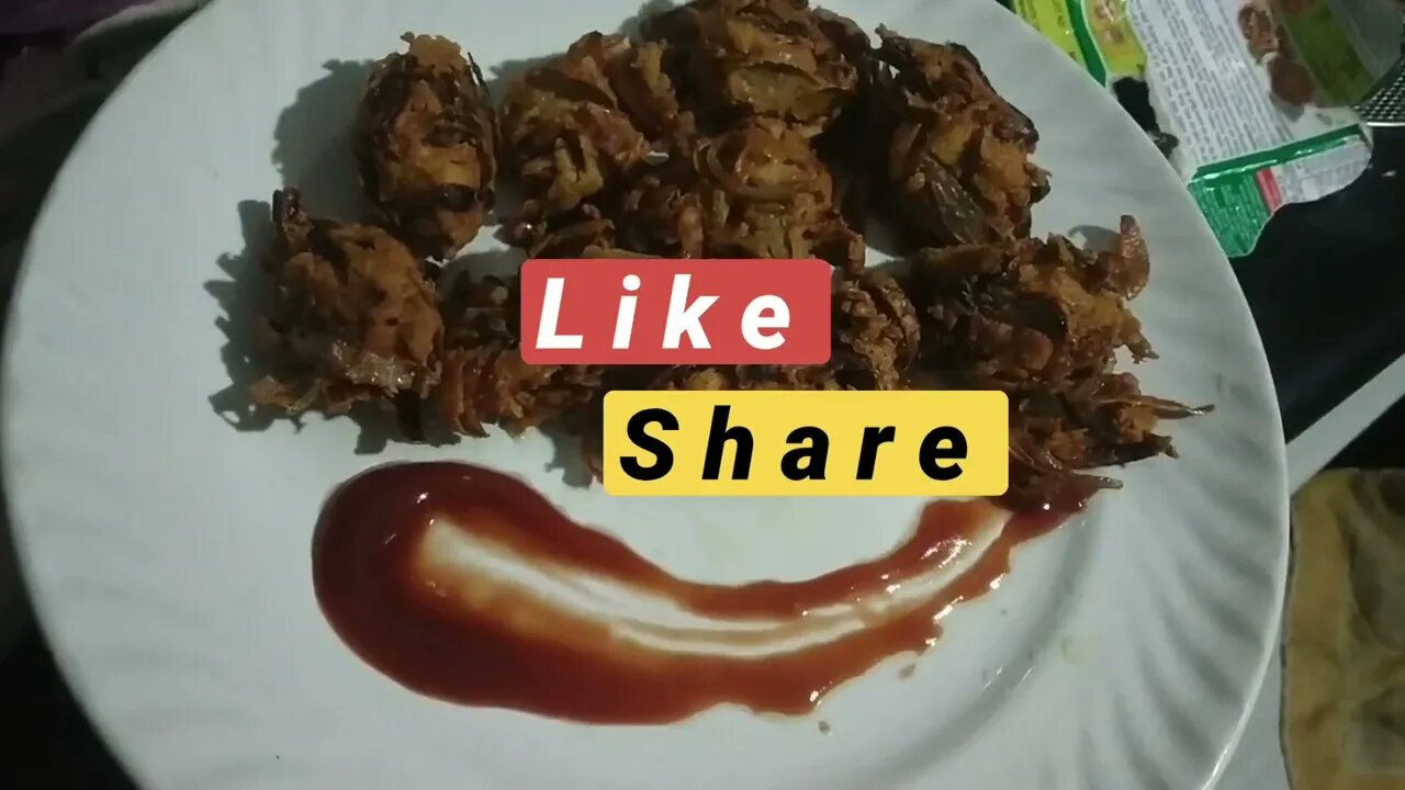 Pyaj ke Pakode। बाजार जैसे लच्छेदार कुरकुरे पकौड़े। Onion Pakoda Recipe । Pyaz Pakora।