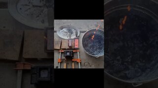 #melting #metalcasting #meltingmetal #meltingcopper #casting #scrapmetal #upcycling