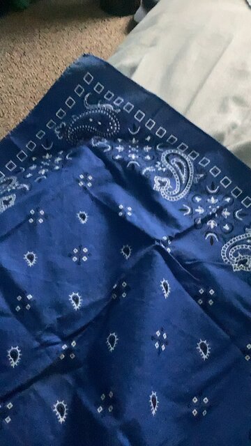 How to fold cloth as poorly as possible