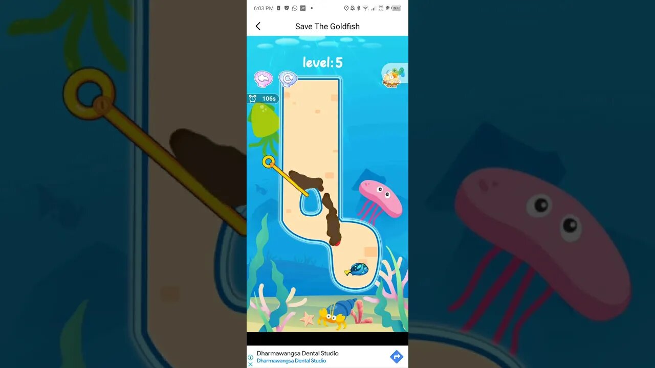 let's laugh 🤣 goldfish dead on magma fire #prank #happy #comedy #laugh