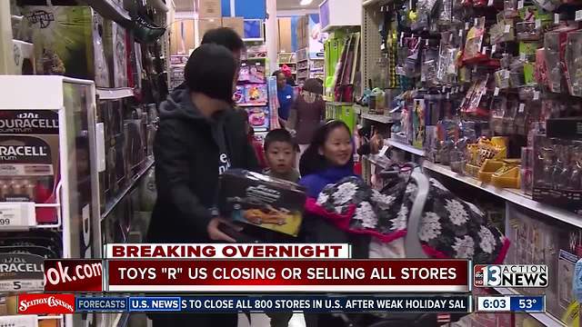 Toys R Us officially announces closing