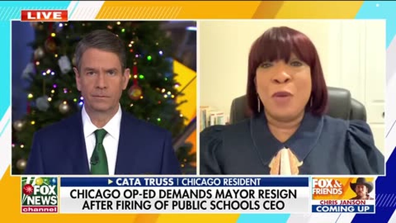 Chicago residents furious with mayor after shocking political decision-making