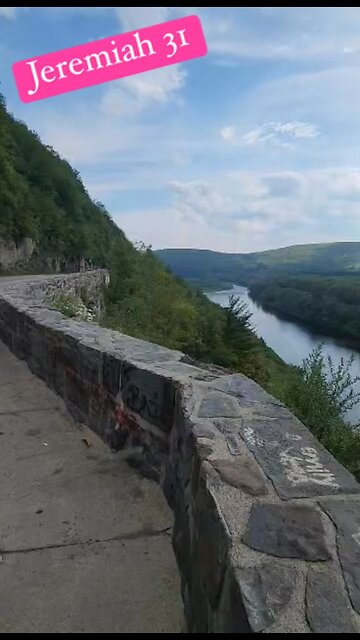 God will write His law on our minds and hearts #Jeremiah #God #sunday #God #short #write #hearts