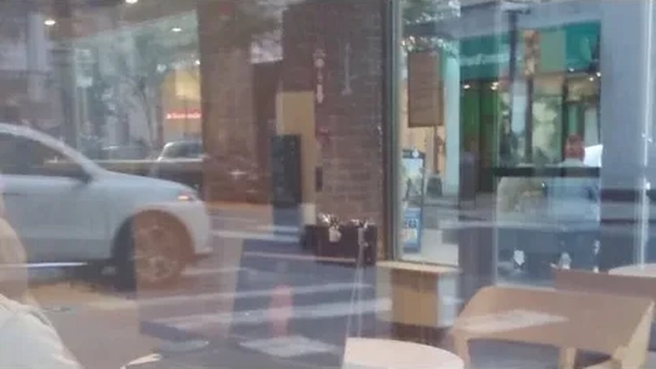 Scooting On Up to Yoga Habit π¦πΎπ