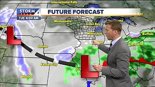 Cloudy Monday, snow moves in late