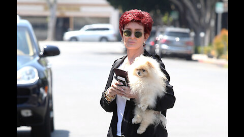 Sharon Osbourne plans tell-all book