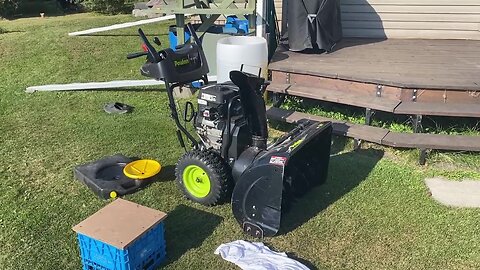 Poulan Snow Blower Oil Change, 2013, Model #P14530ES - How To