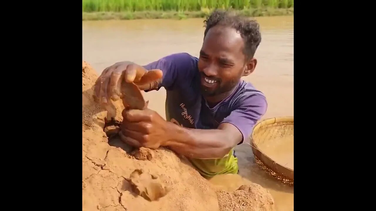 Wow Really Smart Best Fishing & Catching Technique By Hand In River Dry Hill Underground #fish