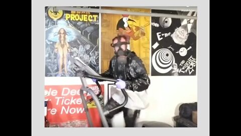 This Is How I Protect Myself From The Flu At The Gym