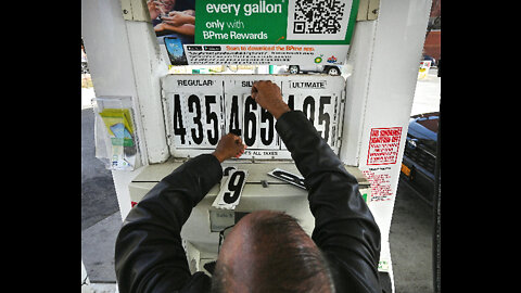 Record Gas Costs Pose Fresh Political Challenge for Biden