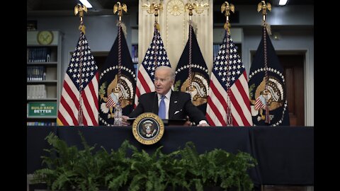 Biden Walks Thin Line on Oil and Gas Leasing