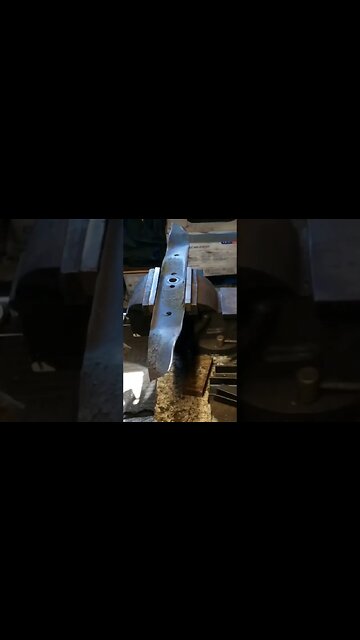 SHARPENING AND BALANCING #shorts #short #lawnmower