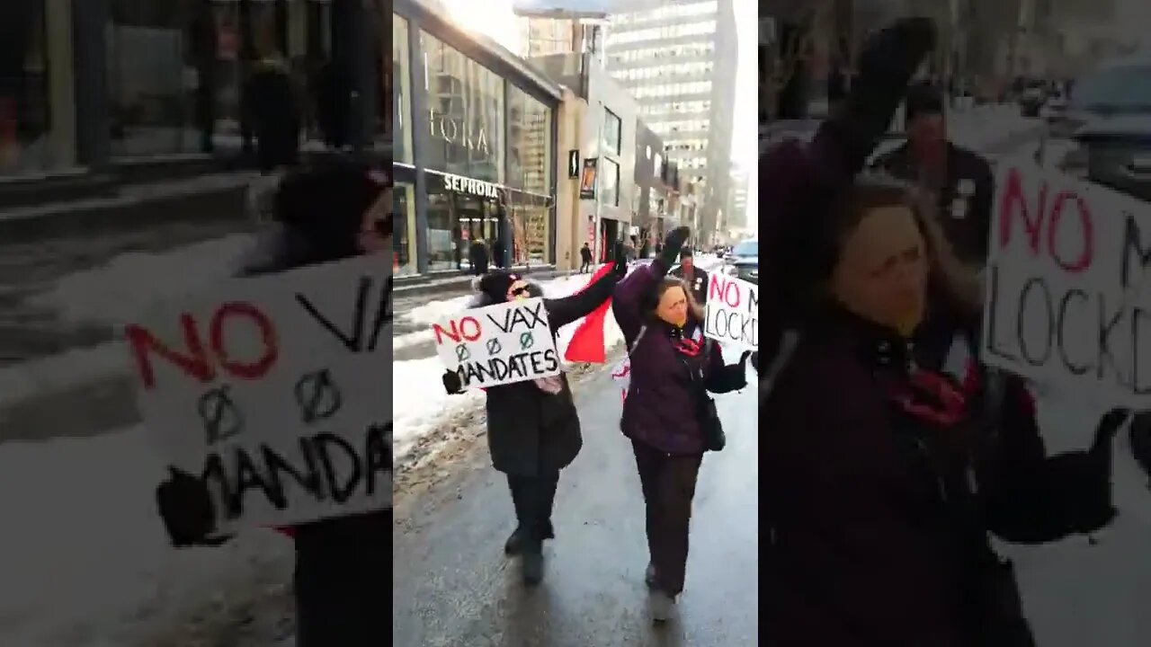 Toronto Police: Don't Y'all know your Obstructing Traffic!😁 #freedomconvoy #freedomtruckers