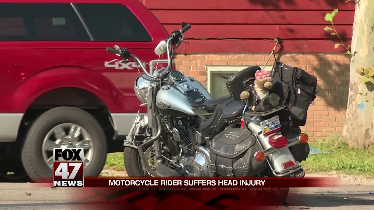 Intersection open after car vs. motorcycle crash sends biker to hospital