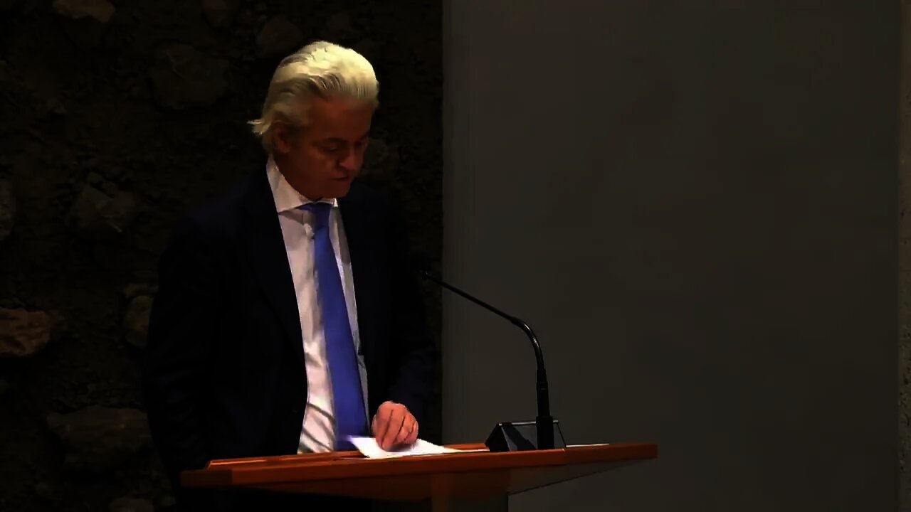 Hoe Rutte de Kamer uitvlucht als Wilders gaat spreken maar nog wel even lief naar Kaag zwaait