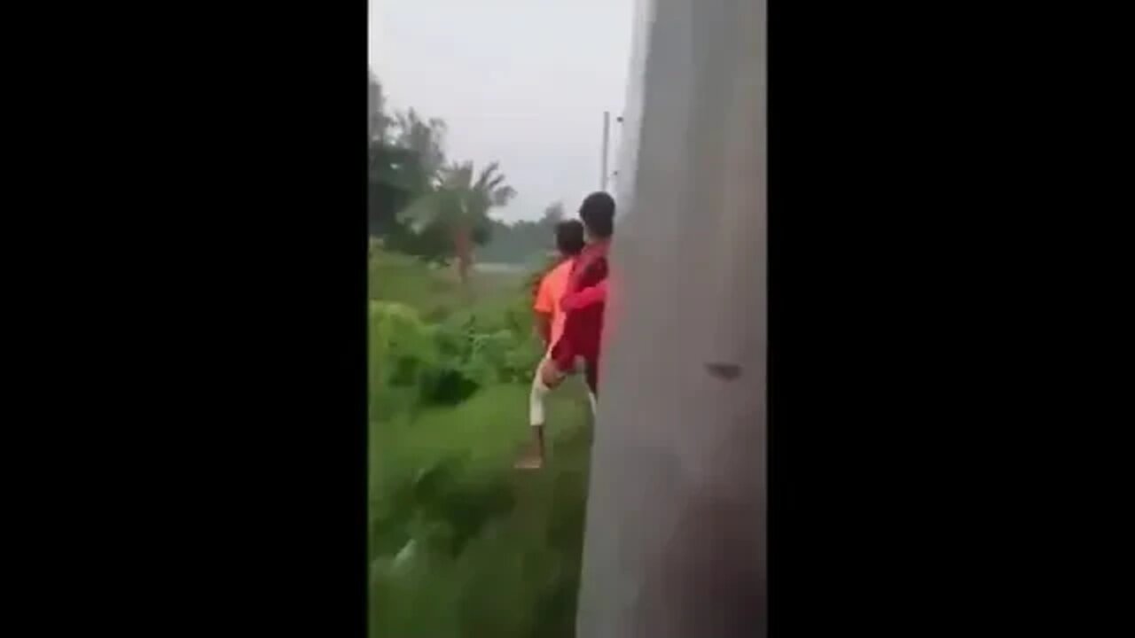 Train Surfing - They really do this what a bunch of dumb asses