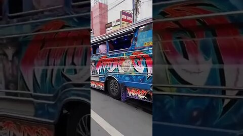 Amazing Jeepney in Traffic #shorts #shortsvideo #philippines