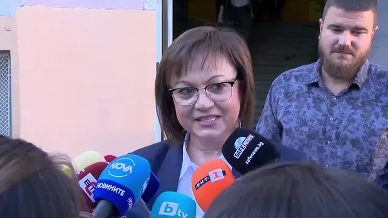 Корнелия Нинова гласува