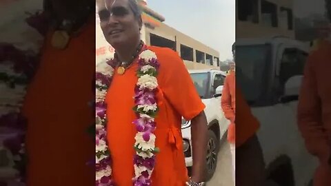 Chegada do Guruji ao Ashram em Vrindavan, 27 Fevereiro 2023