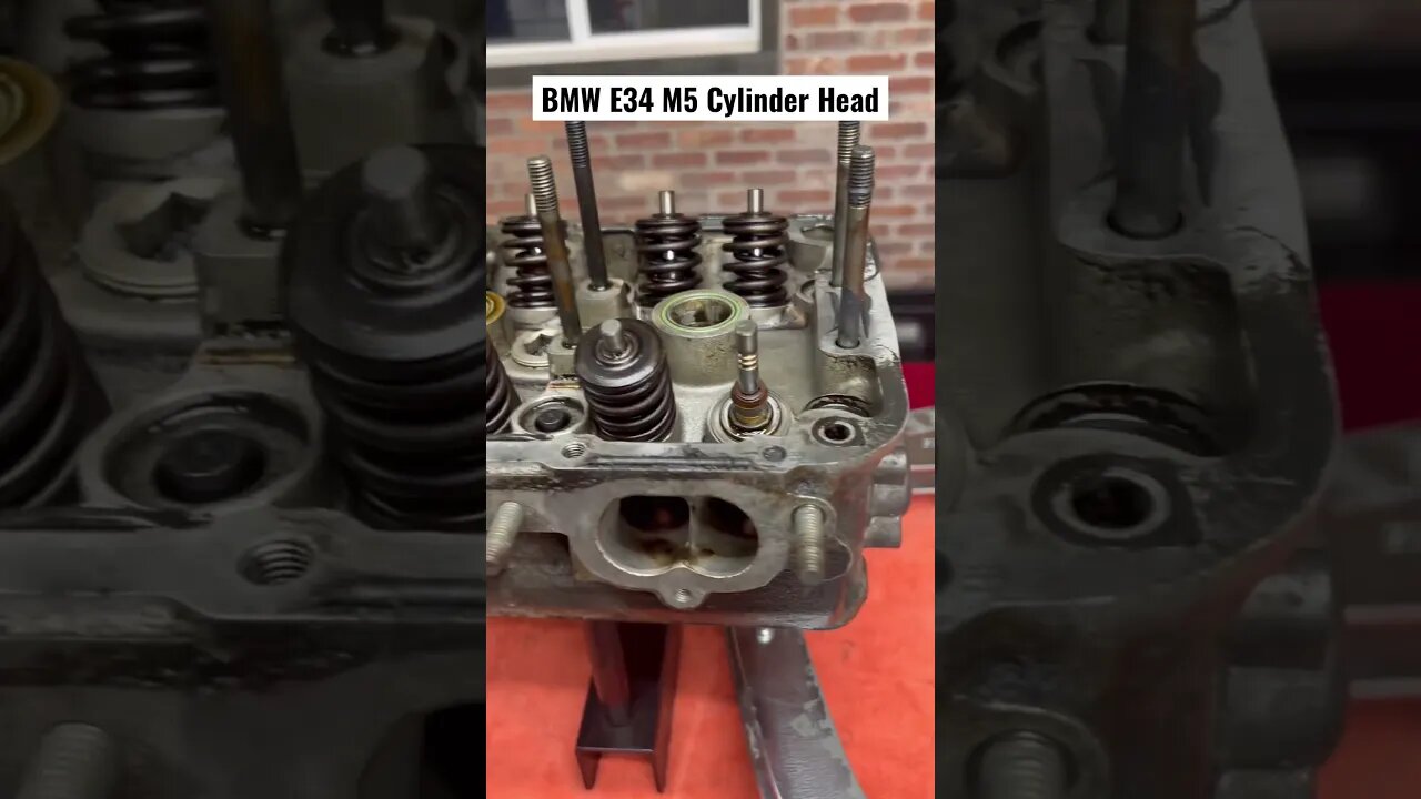 BMW E34 M5 Cylinder Head #bmw #bmwm5 #diy #bmwe34 #restoration #cars #automotive #mechanic #tools