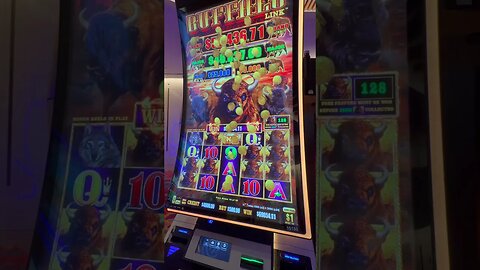 The Biggest Jackpot Ever on Buffalo Link #casino #slots #gambling