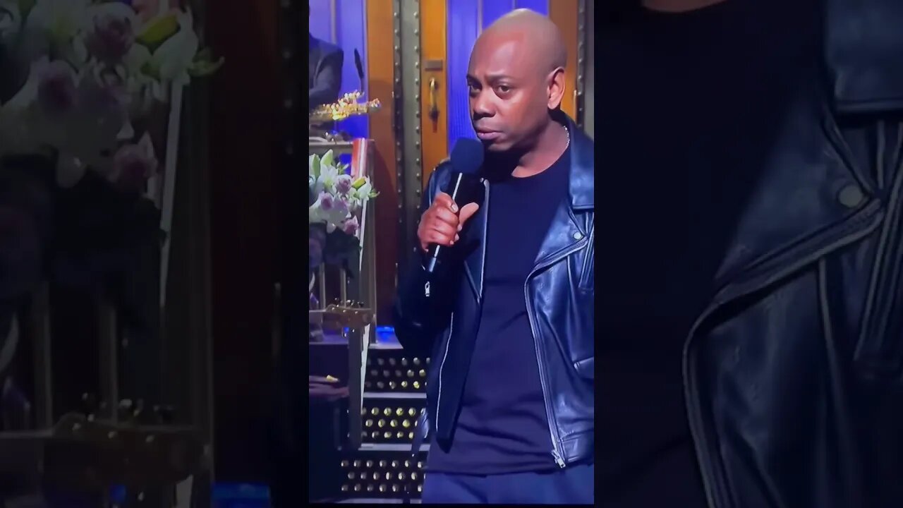 Dave Chapelle talking about trump having top secret documents at his house ￼ #roovet #trump #shorts