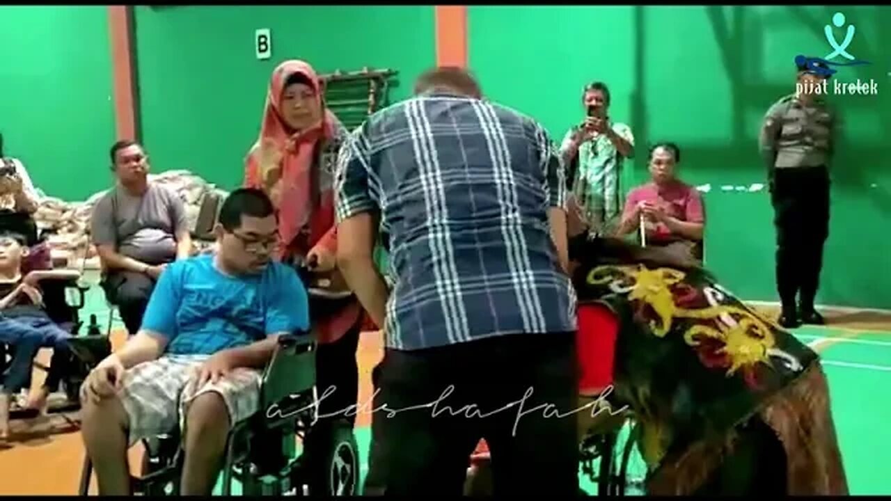 Pengobatan Ibu Ida Dayak | disaksikan polres bogor