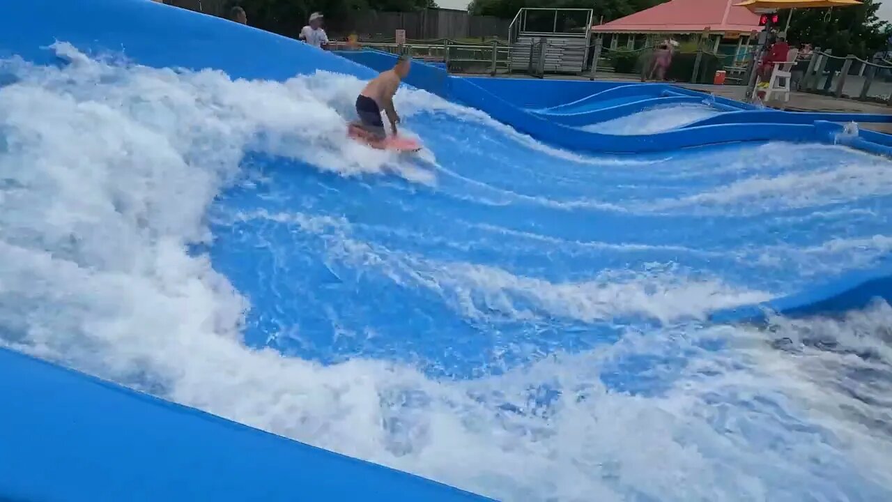 flowrider - Danny - 4 at Soak City, Kings Island
