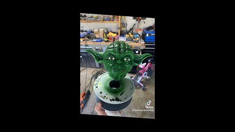 Life sized Yoda Build