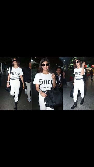 Fitness🏋🏻‍♀️ Queen 💪👑 #shilpashetty looks stunning as she arrives at the Mumbai airport ✨