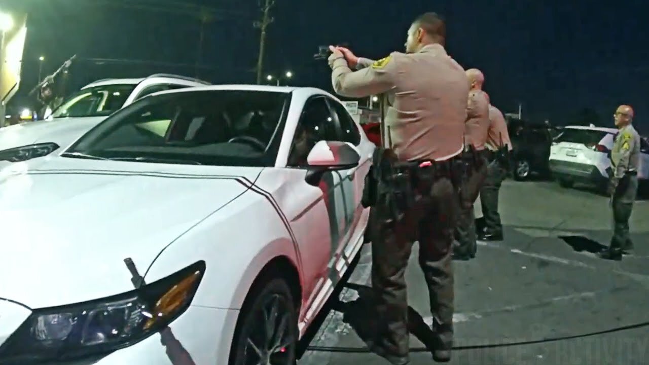 California Deputies Shoot Robbery Suspect Who Pulled Out a Shotgun