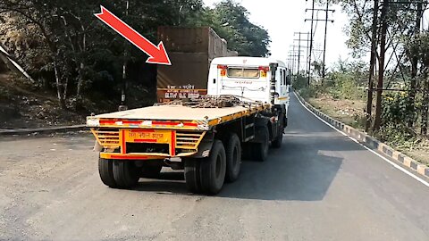 Man Is Tailgating The truck In Front Of Him Then The Other Driver Decides Truck driving