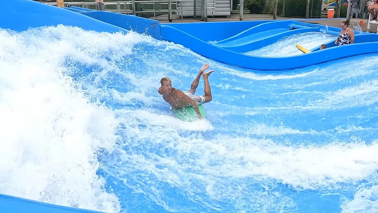 flowrider - Andrew at Soak City, Kings Island (2022) #shorts