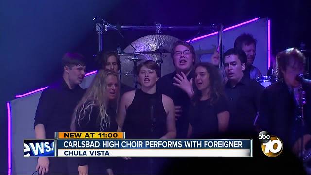 Carlsbad High Choir performs with Foreigner