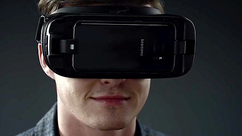 3 Ways to Face Your Fears Using Virtual Reality