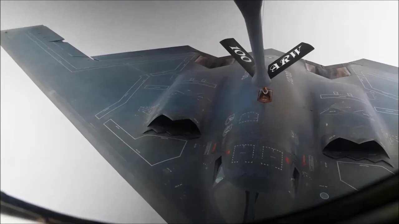 B-2 Spirit Bomber Conducts Air-to-Air Refueling Operations #Shorts