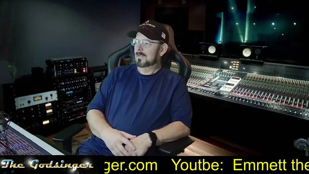 Godsinger: A tour of the green screen studio