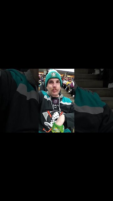 Eating the peanut shell... I just can't stop! #hockey #shorts