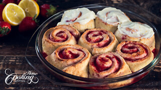 No Yeast Eggless Strawberry Rolls with Cream Cheese Lemon Icing