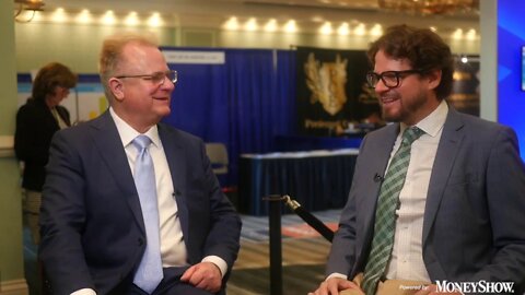 Gold's Hidden Yield | Omar Ayales