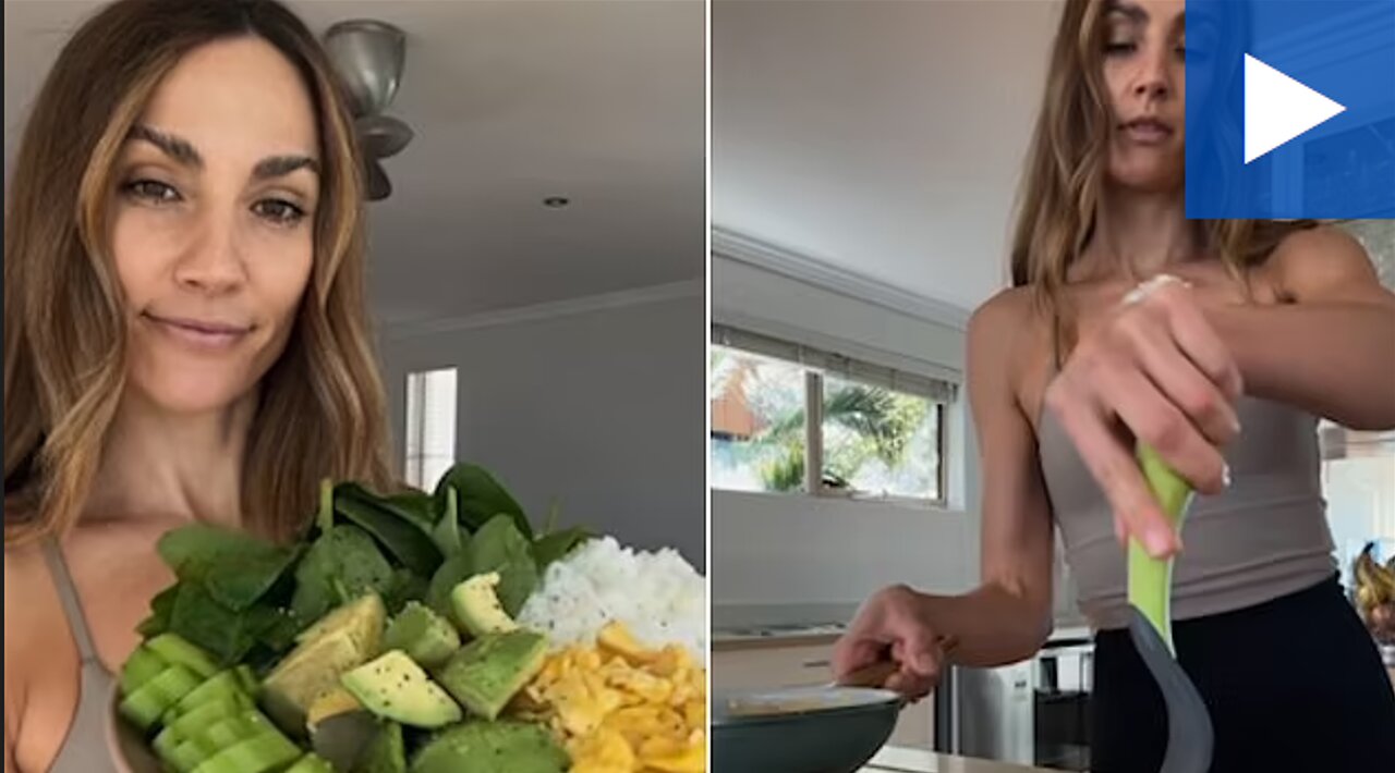 Rachael Finch shows off her lunch in latest healthy cooking video