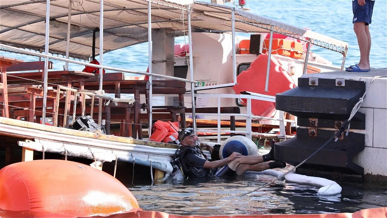 Potopljeni turistički brod Morska vila priprema se za tegljenje
