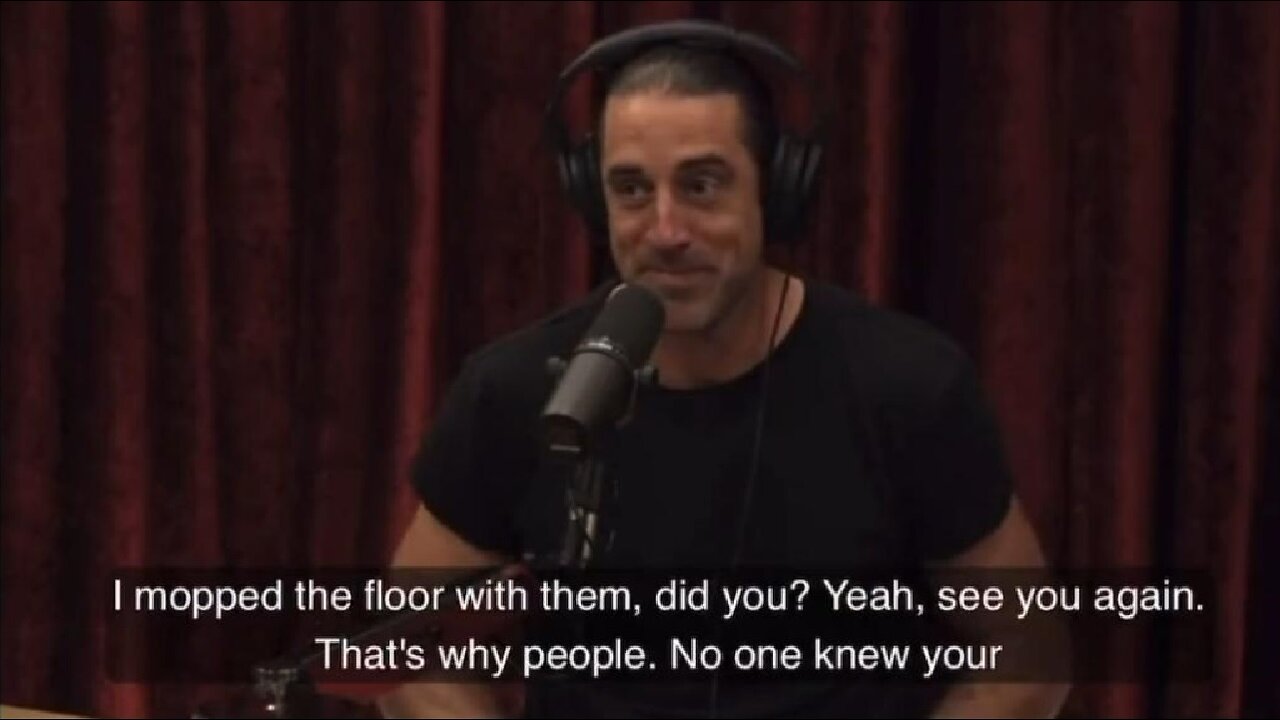 Joe Rogan: Aaron Rodgers Says the NFL Sent a "STOOGE" in To Threaten Them, They Get Covid Vaxxed