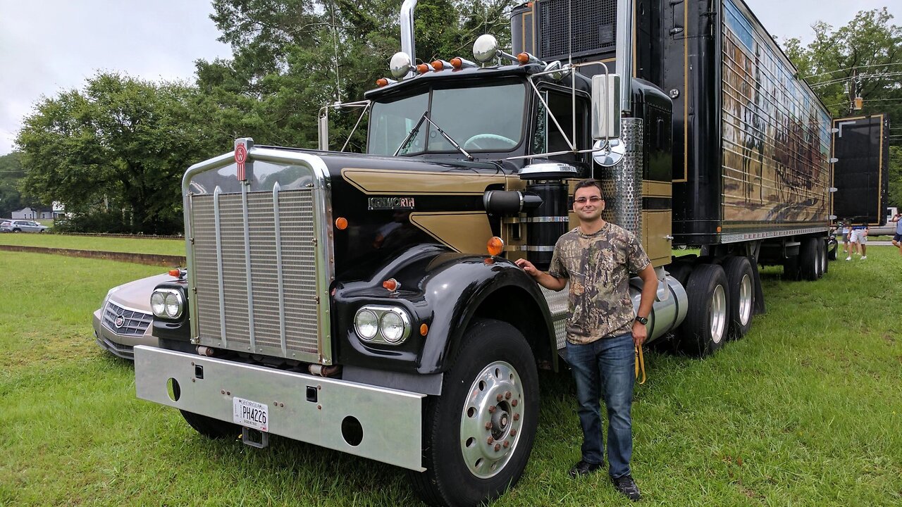 Trucking Vlogs 2 Smokey and The Bandit & John Schneider Tribute