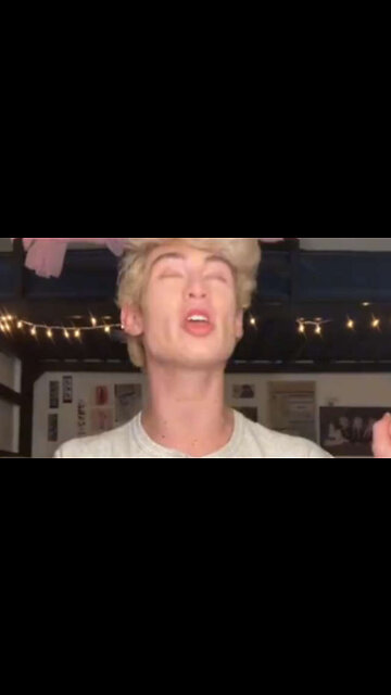 Zoomer With HIV Can't Wait To Give His Friends AIDS