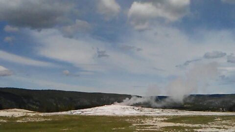 Old Faithful Yellowstone