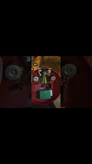 DIY Fuzzface 9v DC power Mod